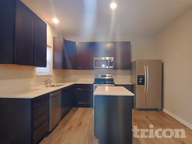 Foto del edificio - 1228 Saticoy Ct