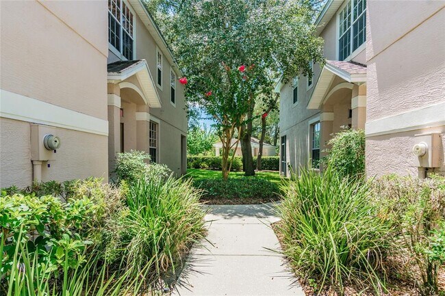 Building Photo - 3652 Country Pointe Pl