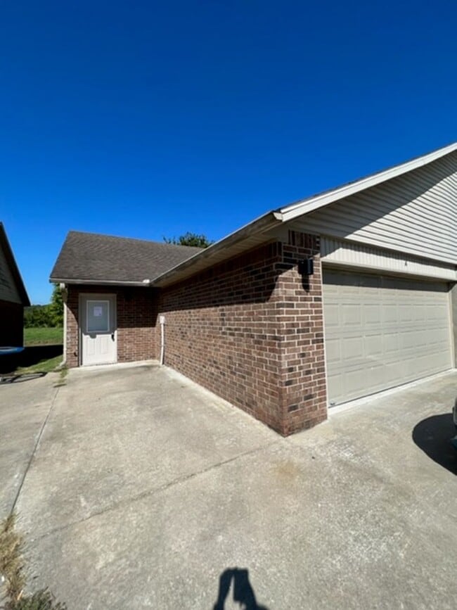 Photo - 2697 N. Center St. Apartment