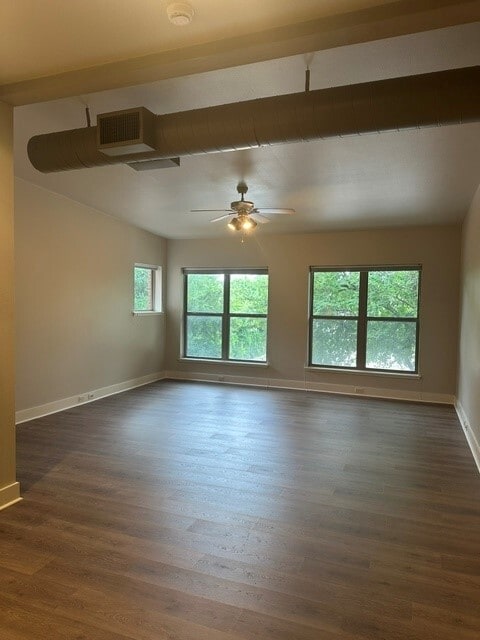 Building Photo - 1460 W Oleander St