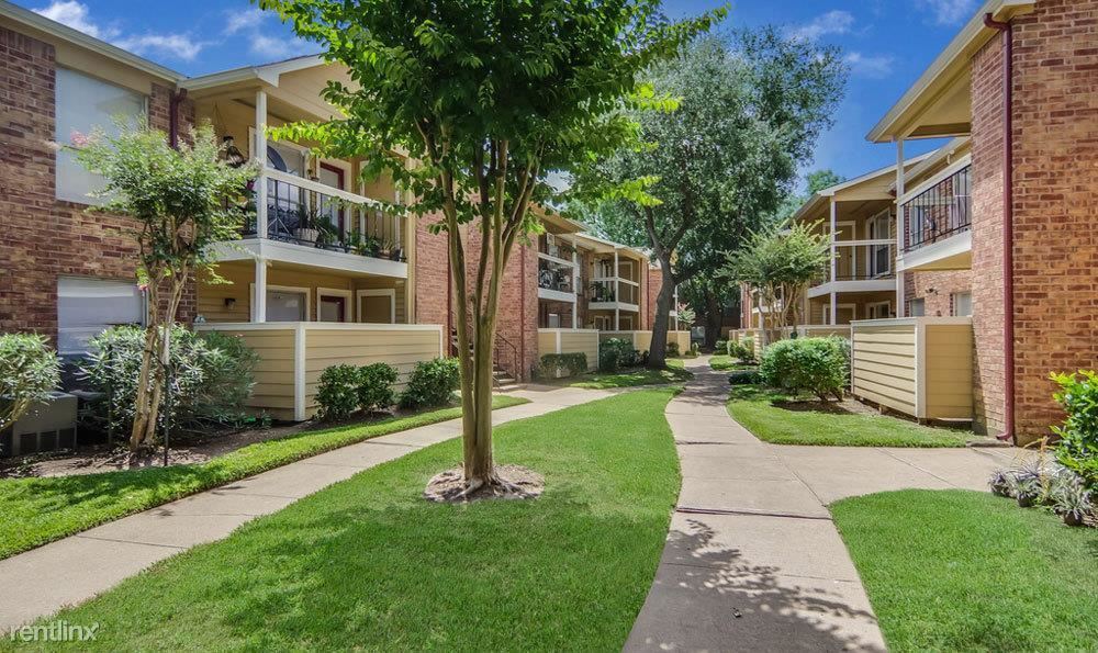 2 br, 2 bath Condo 2323 W Bay Area Blvd Condo for Rent in