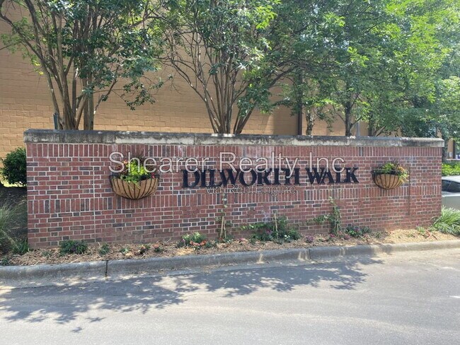 Building Photo - 1829 Kenilworth Ave