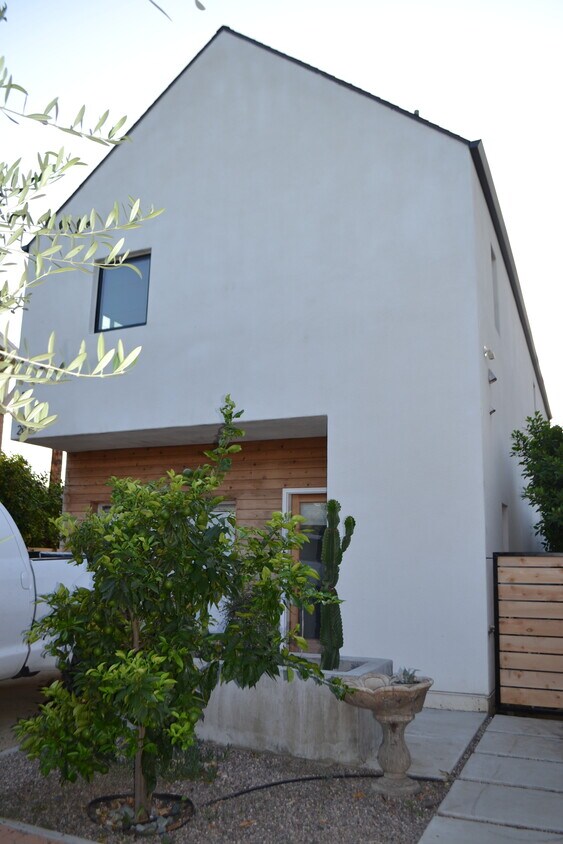 Foto principal - 2015 Workman St