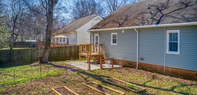 Building Photo - 103 Pilgrim Cir