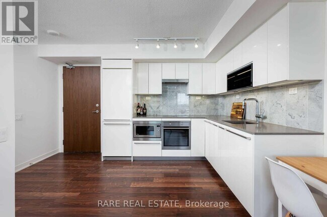 Building Photo - 70 Queens Wharf Rd