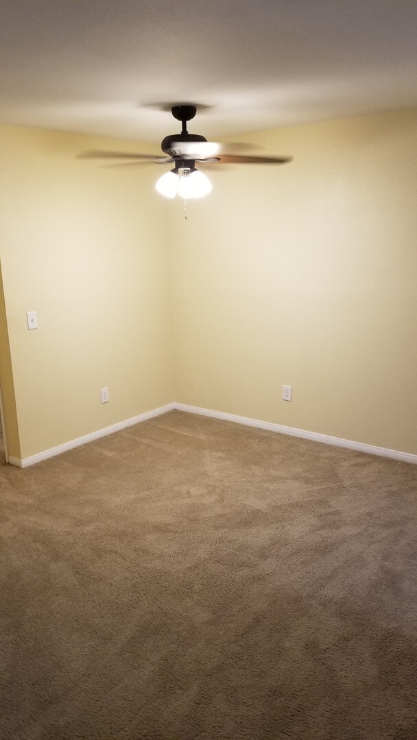 Building Photo - Gorgeous and Comfortable - Dual Master Sui...