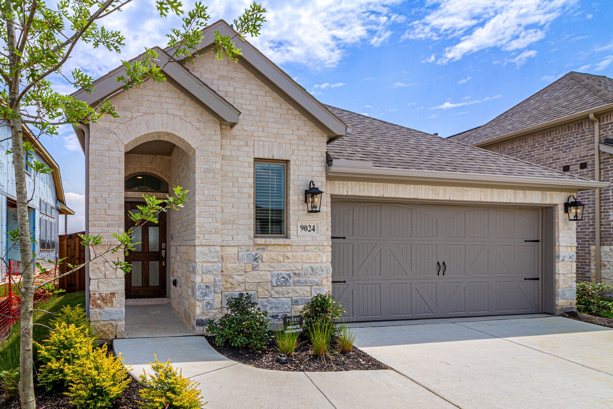 Photo - 9024 Winding Crk Dr (Oak Point, TX)