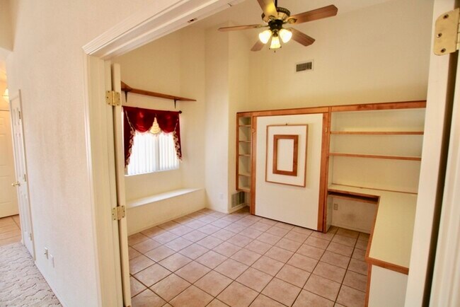 Foto del edificio - 528 S Vermilion Cliffs Ave