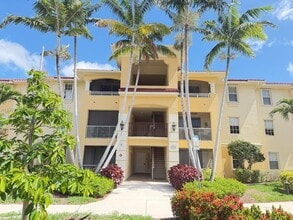 Building Photo - 1522 SW 50th St