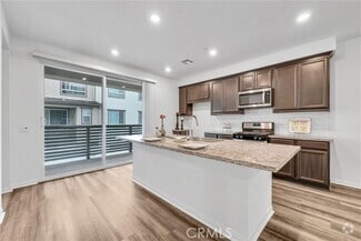 Building Photo - 1138 Tangerine Dr