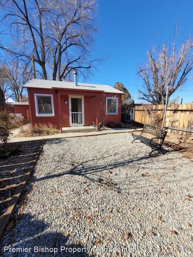 Primary Photo - 1 br, 1 bath House - 2306 N Sierra Hwy