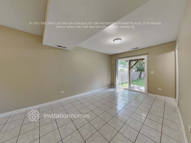 Foto del edificio - 29835 Bayshore Dr