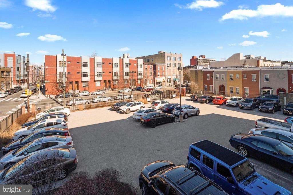 Primary Photo - 655-59 N 16th St