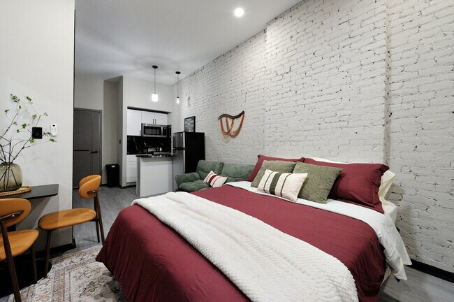 Foto del edificio - 309 W 43rd St