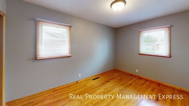 Foto del edificio - 2200 W 39th St