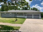 Primary Photo - 3 br, 1.5 bath House - 201 NW O'Brien Rd