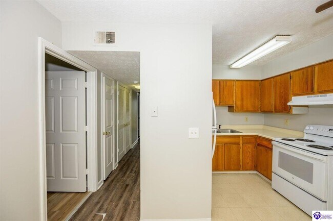 Foto del edificio - 623 Stewart St