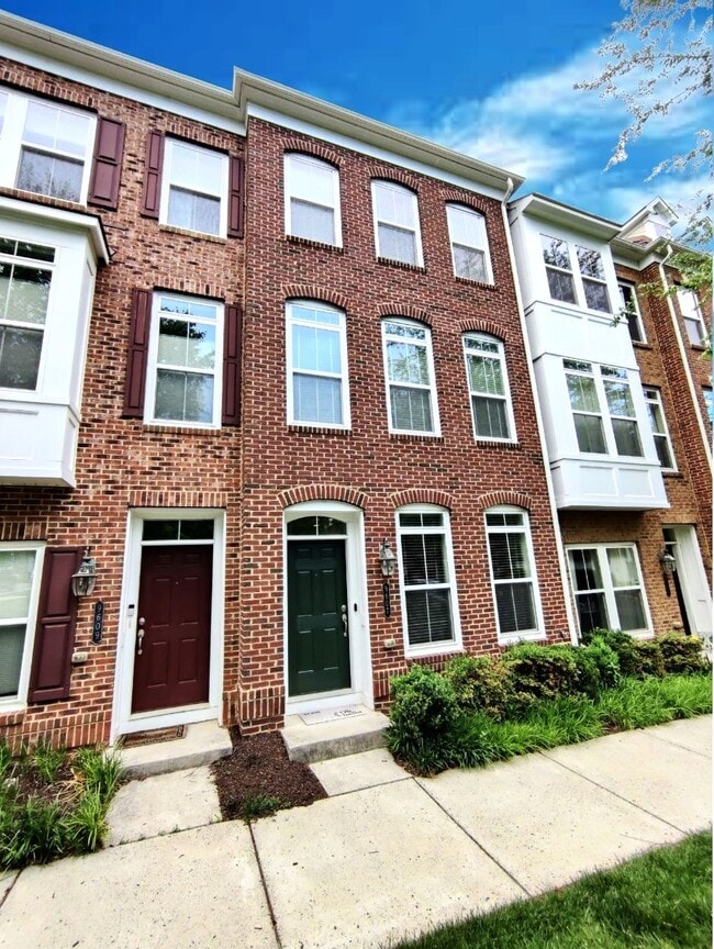 Building Photo - 9607 Stockwell Ln