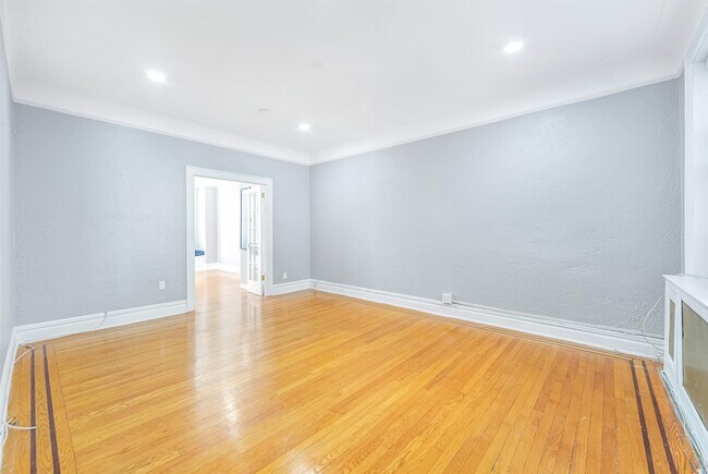 Building Photo - 6015 JFK Blvd E