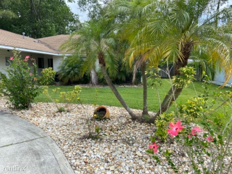 Primary Photo - 5 br, 2 bath House - 16 Bolling Lane