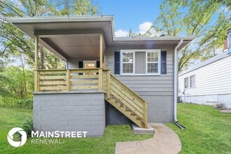 Building Photo - 1009 12th St