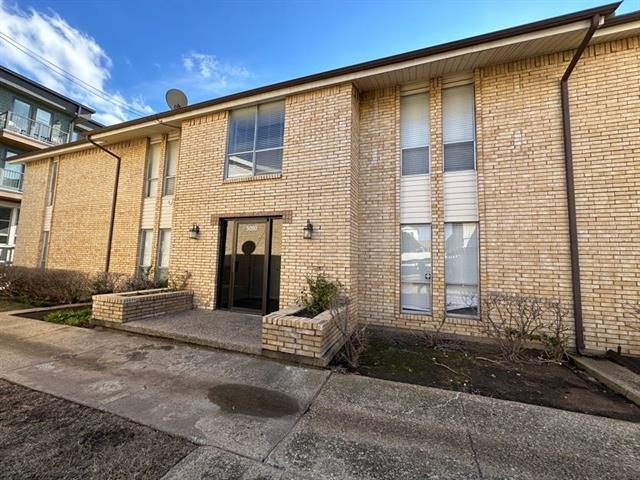 Primary Photo - 5080 Matilda St