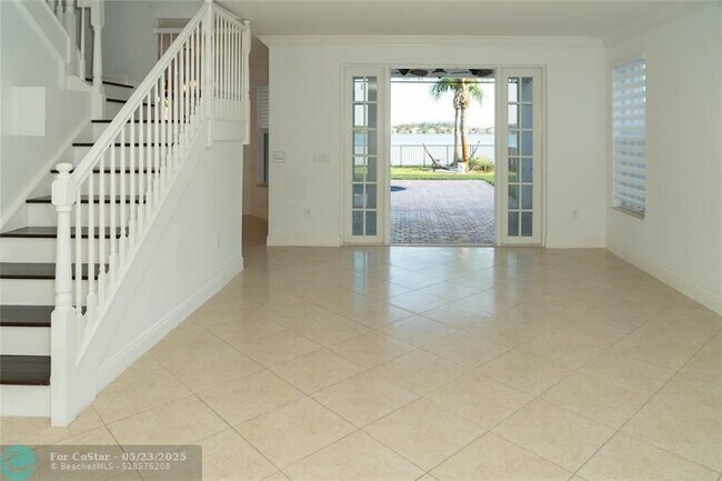 Building Photo - 17654 SW 47th St
