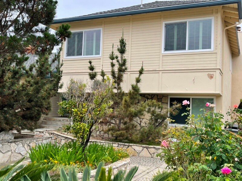 Foto principal - 22913 Juniper Ave