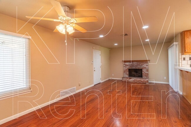 Building Photo - 2938 Hempstead Way