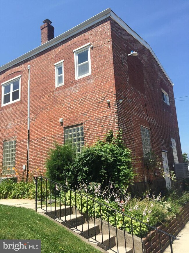 118 W 9th St, Bridgeport, PA 19405 House Rental in Bridgeport, PA