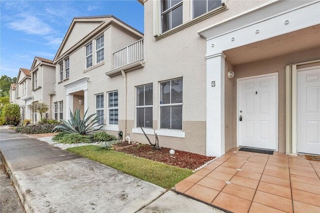 Photo - 9193 Fontainebleau Blvd Townhome