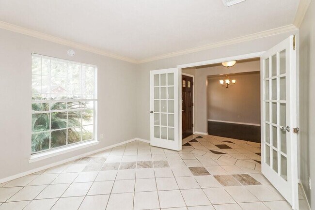 Foto del edificio - 6207 Hampton Oak Ct