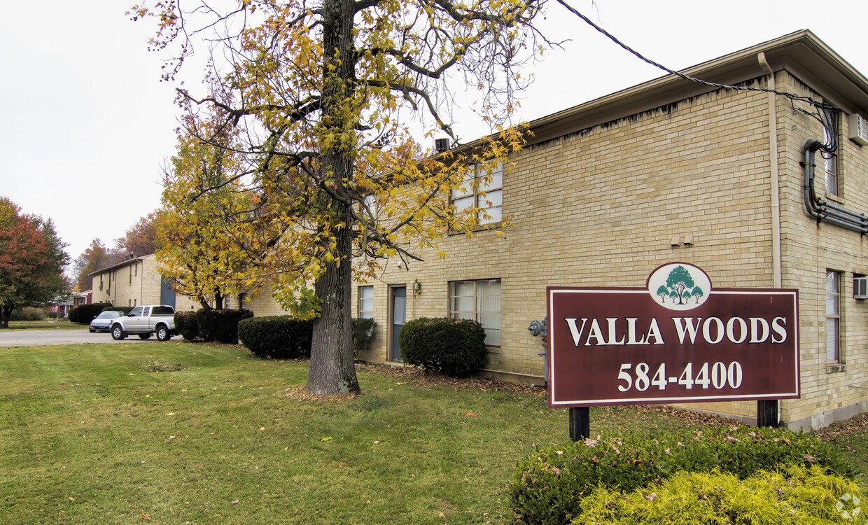 Foto principal - 4700 Valla Rd