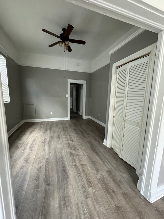 Photo - 1525 N Broad St House