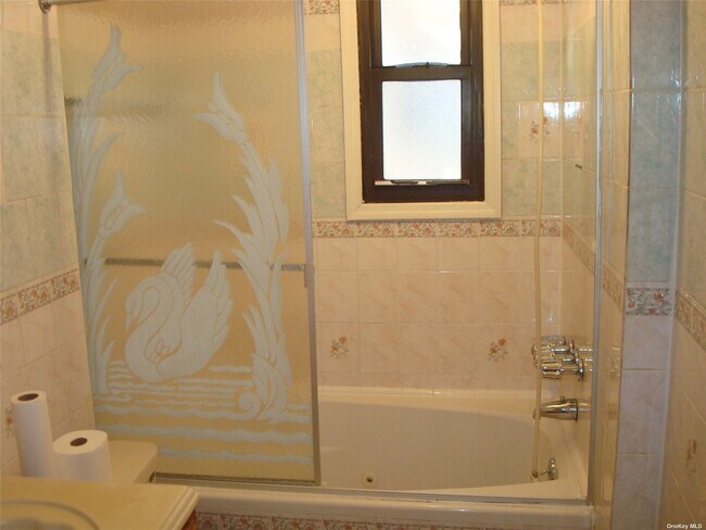 Foto del edificio - 530 E 99th St