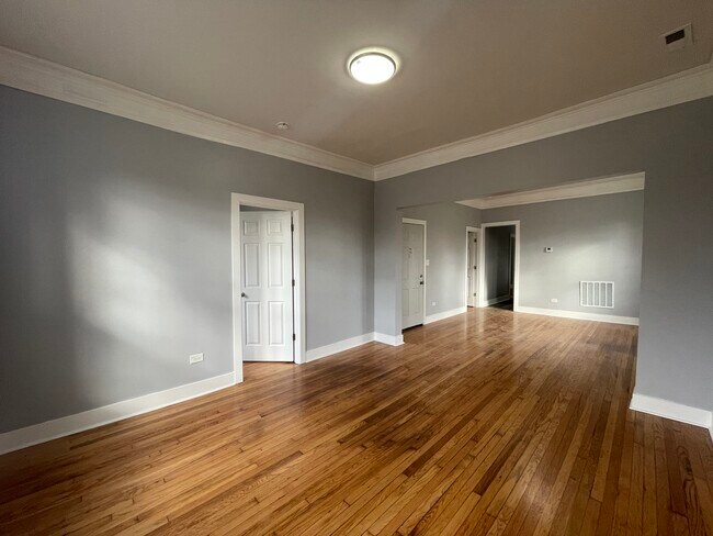 Foto del edificio - 6359 S Hermitage Ave