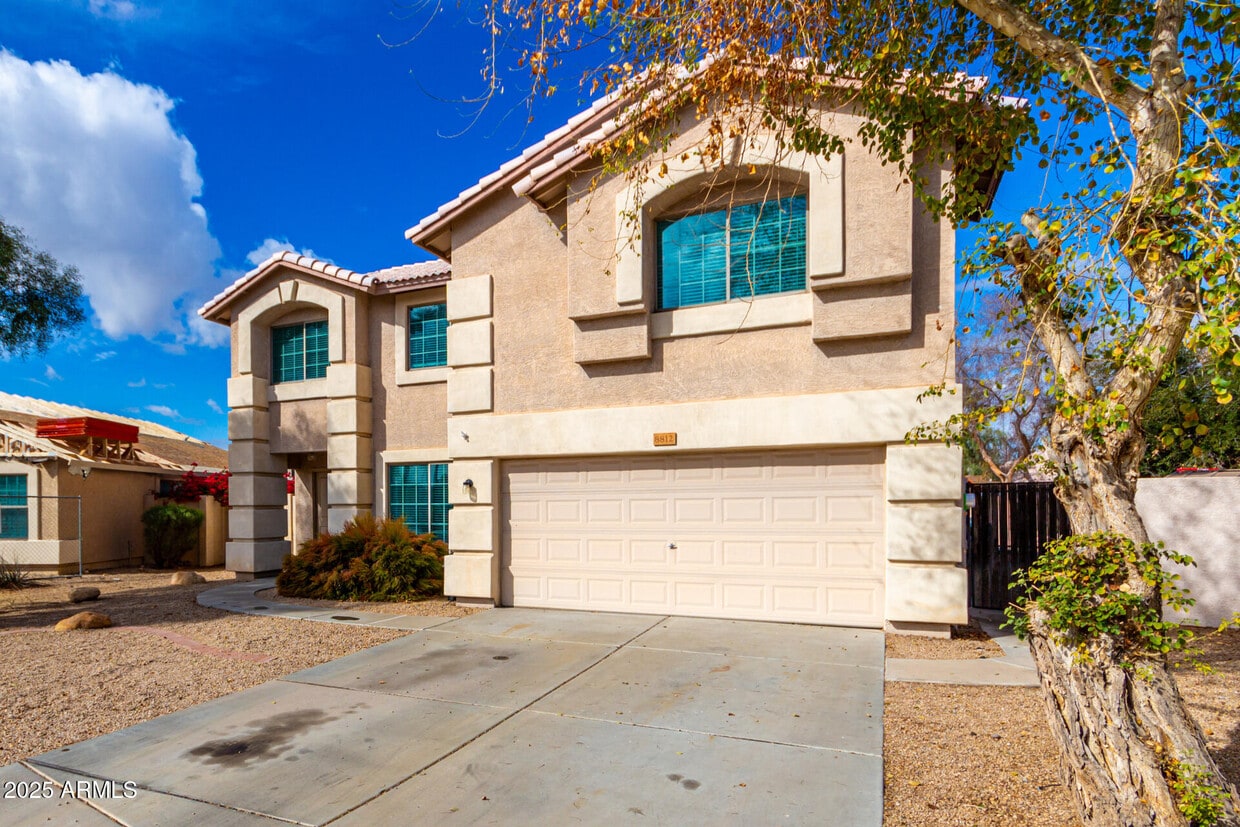 Foto principal - 8812 N 67th Dr