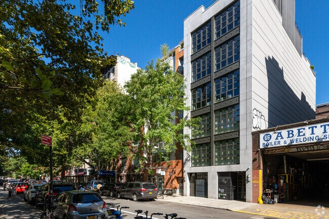 Building Photo - 62 E 1st St
