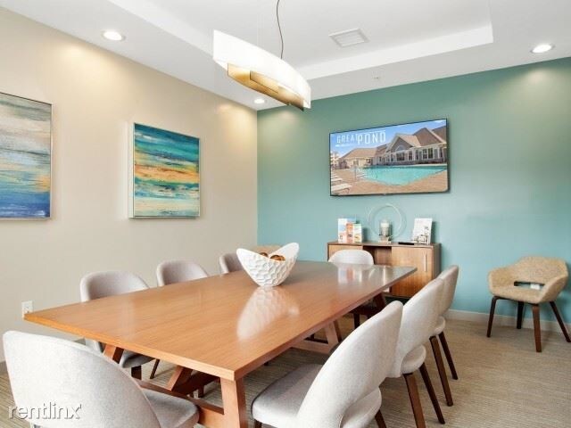 Primary Photo - 2 br, 2 bath Apartment - 3 Pacella Park Dr