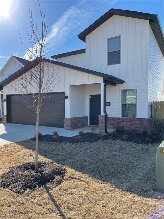 1740 W Broadway Pl, Rogers, AR 72758 House for Rent in Rogers, AR