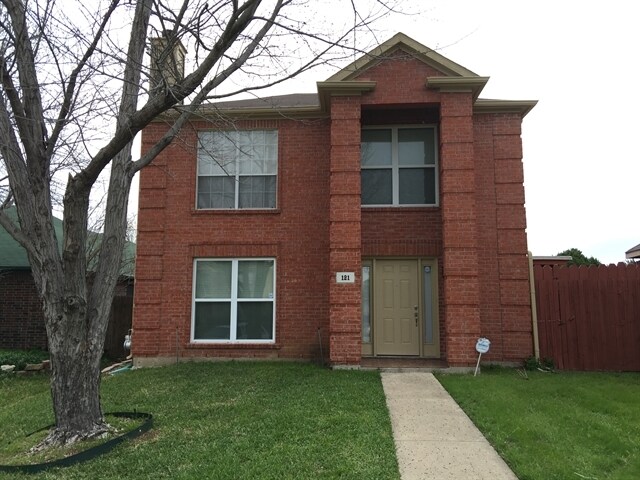 Primary Photo - 121 Hunter Drive