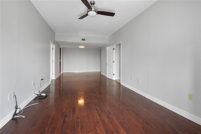 Building Photo - 195 14th St NE