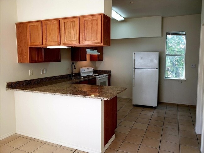 Building Photo - 4713 Virginia Ave
