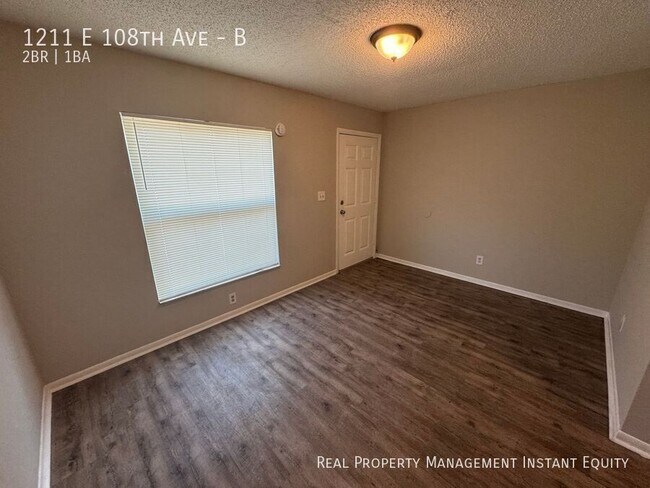 Foto del edificio - 1211 E 108th Ave