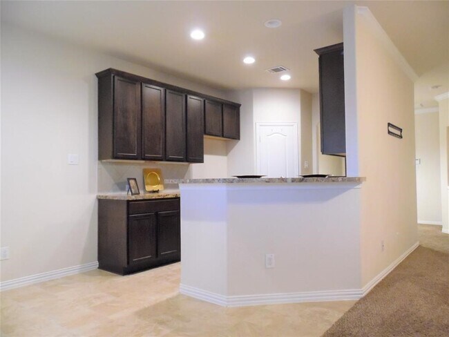 Building Photo - 5106 Gable Ln