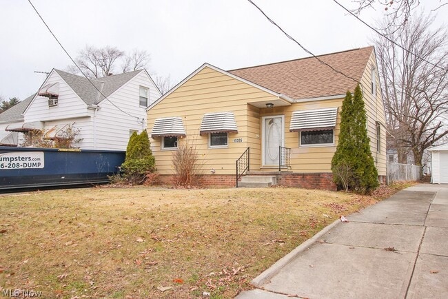 Foto del edificio - 15305 Rockside Rd