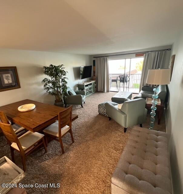 Foto del edificio - 3833 S Banana River Blvd