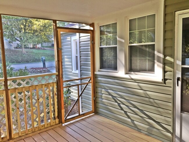 Building Photo - Great house in the City of Maryville
