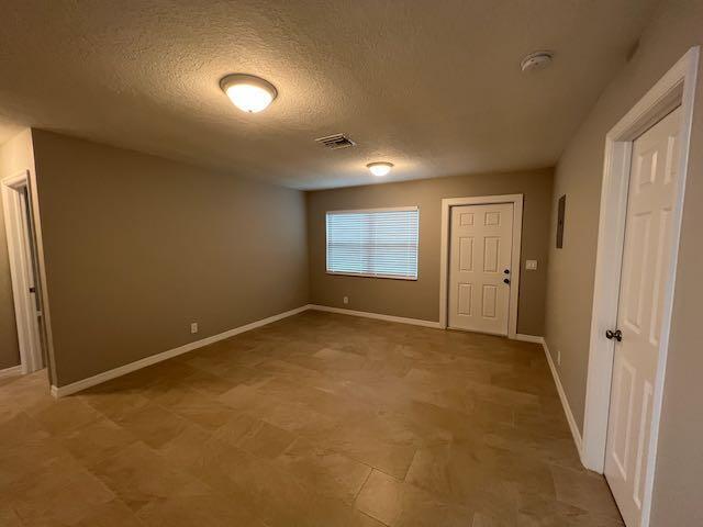 Foto del edificio - 3348 Cherokee Ave