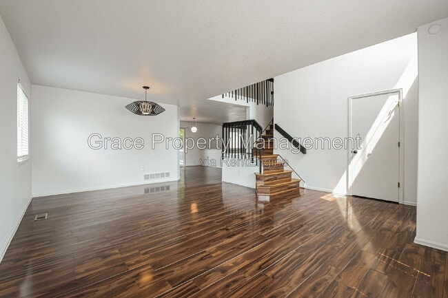 Foto del edificio - 13427 Dexter Way